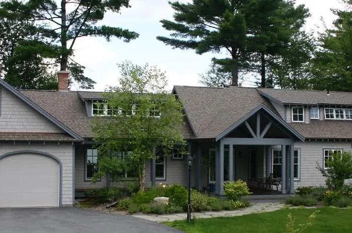 Maple Hill Farm Bed & Breakfast
