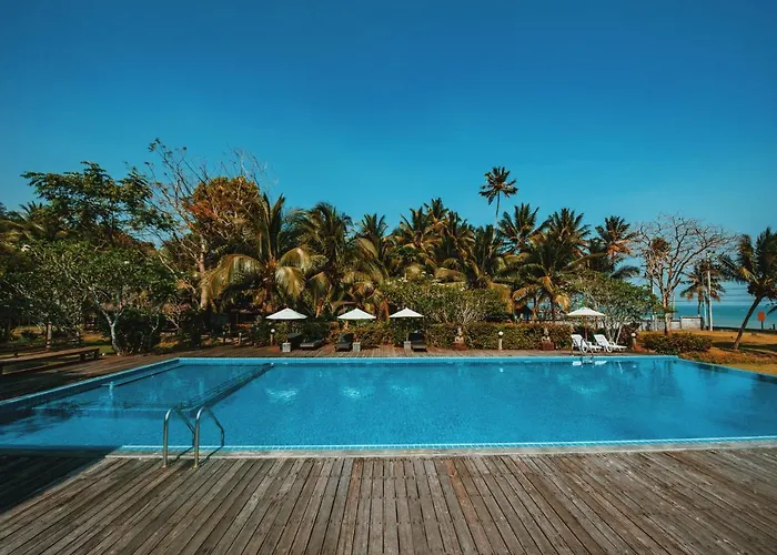Nana Beach Hotel & Resort Pathiu