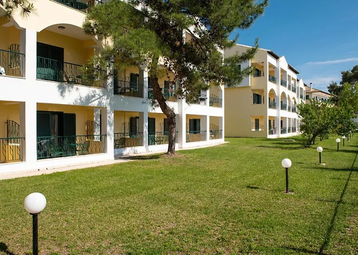 Lesse Hotel