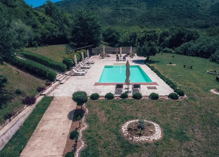 Montebay Villa