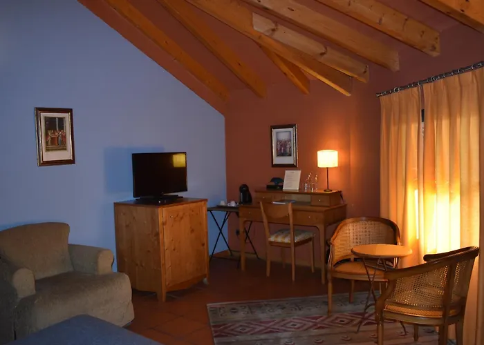 Hotel Sara De Ur